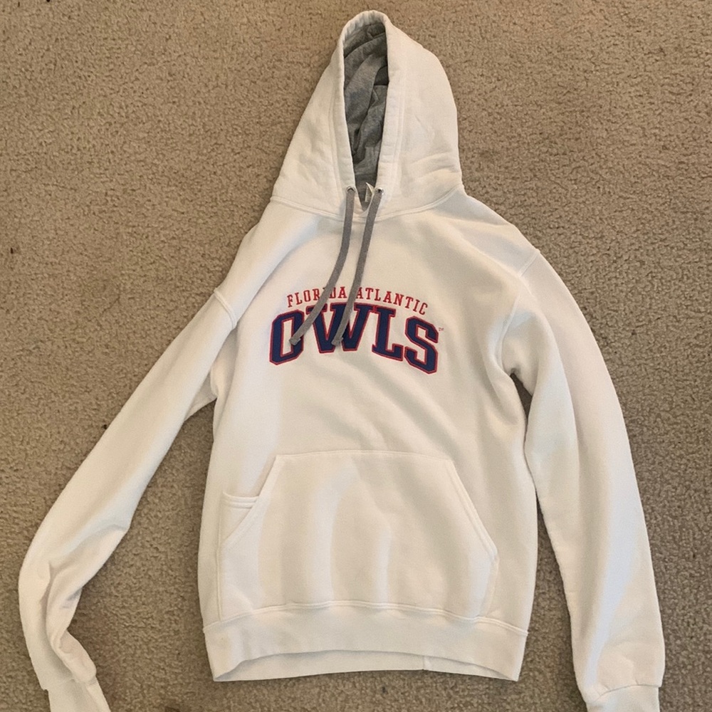 Florida Atlantic sweatshirt